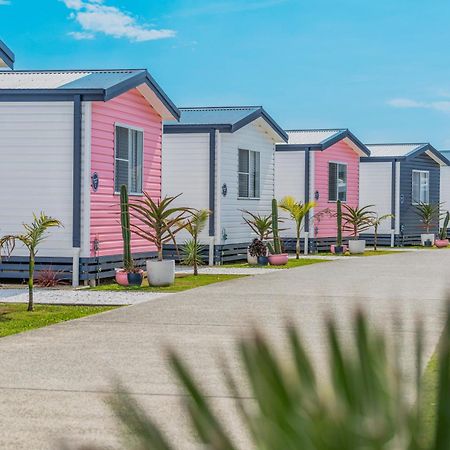 Camp Jordan Hotel Порт Макари Екстериор снимка
